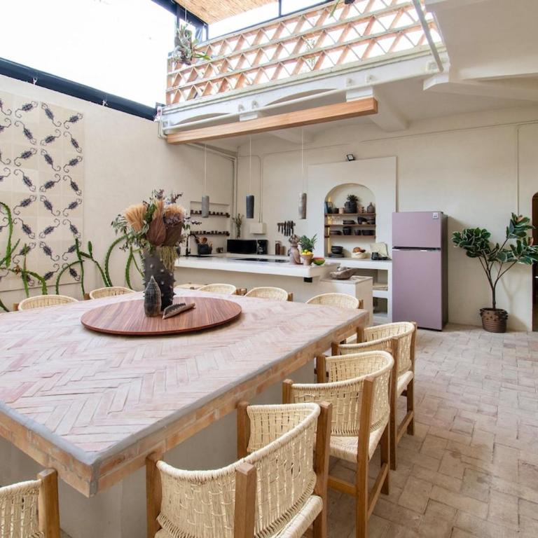 Artisan Home, 7 Bedrooms, AC, Rooftop View - Apartment - 27
