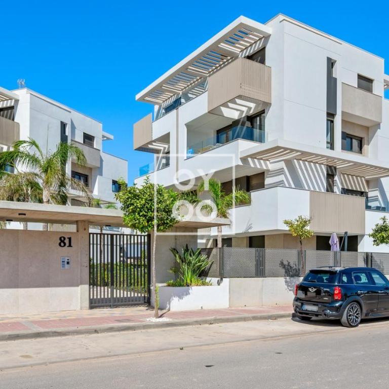 Santa Rosalia Casa Melilla, first floor with pool views and lagoon access by OYOOSTAYS - Apartamento de 2 dormitorios con vistas a la piscina - 41