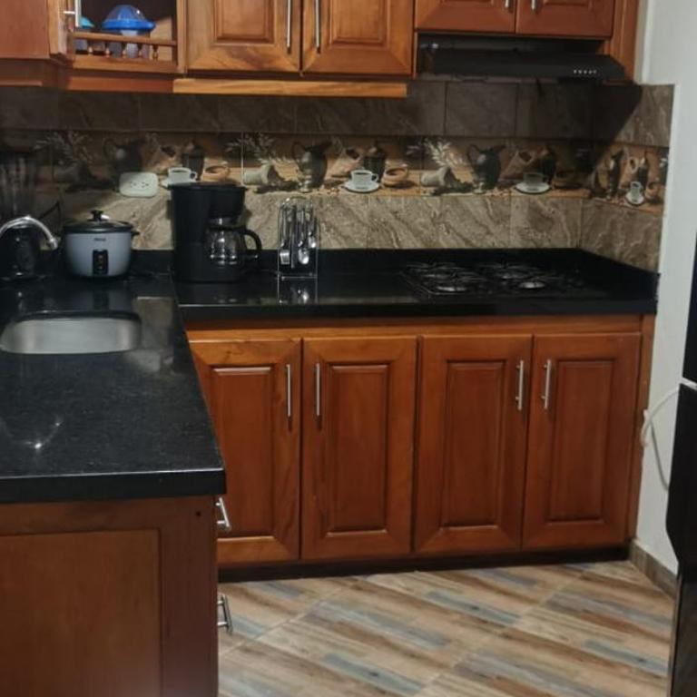 Alojamiento para familias y grupos San Rafael - Two-Bedroom House - 4