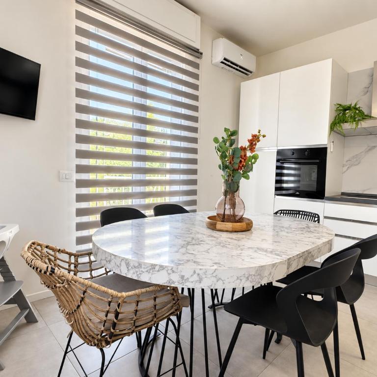 Apartment Dolce Vita Garden - Two-Bedroom House - 1