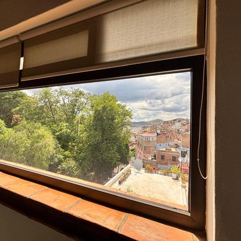 LAS ALAMEDAS Departamentos céntricos con estacionamiento privado - Ferienhaus - 17