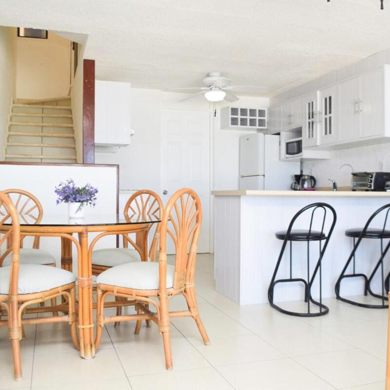 2-Level Oceanfront Villa with Private Terrace and patio at Villas Marlin - Apartamento de 2 dormitorios - 5