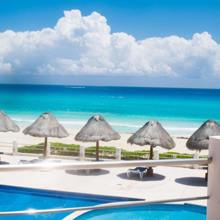 2-Level Oceanfront Villa with Private Terrace and patio at Villas Marlin - Apartamento de 2 dormitorios - 48