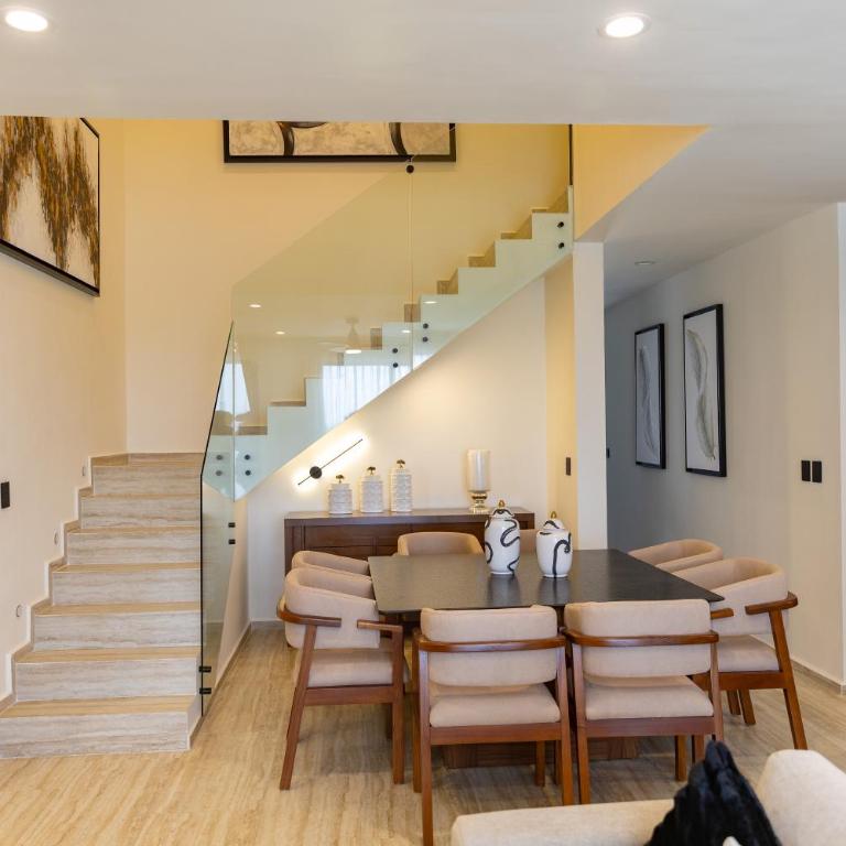 Fabulous Modern Luxury and Sophistication Penthouse, Temozon Norte - Apartment - 10