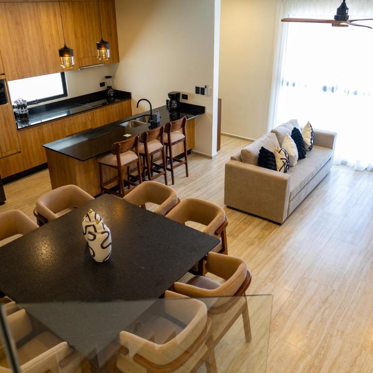 Fabulous Modern Luxury and Sophistication Penthouse, Temozon Norte - Apartment - 12