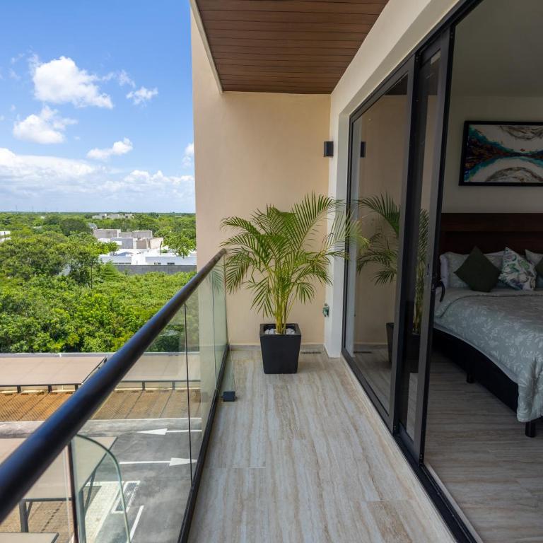 Fabulous Modern Luxury and Sophistication Penthouse, Temozon Norte - Apartment - 21