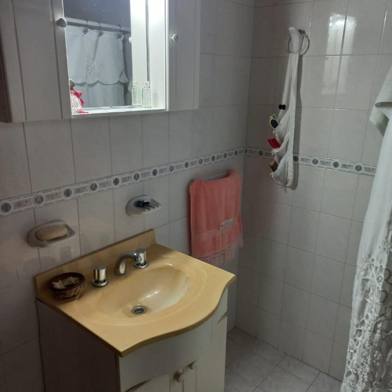 2 bedroom house with AA, 4 beds - pool - grill- ping pong - Casa de 2 dormitorios - 7