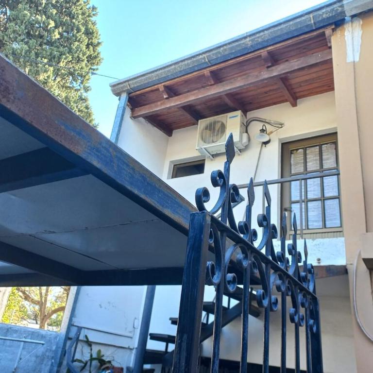 2 bedroom house with AA, 4 beds - pool - grill- ping pong - Casa de 2 dormitorios - 12