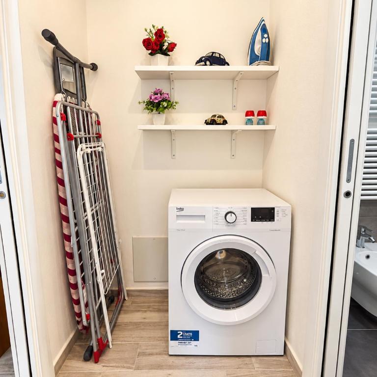 Comfort Home Free Parking in Florence - Appartamento con 1 Camera da Letto e Terrazza - 8