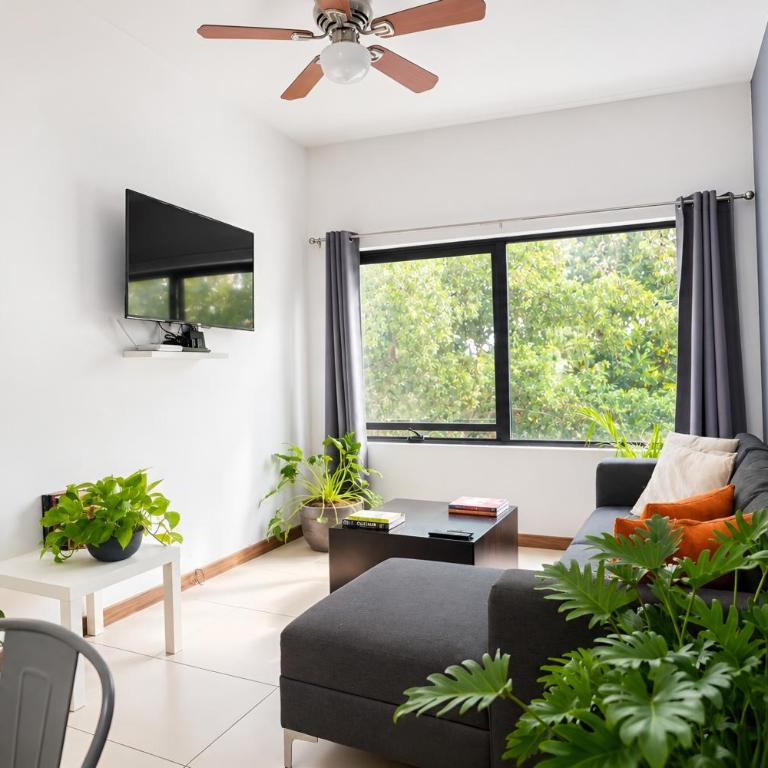 Para 8 con dos baños completos, Americana - Apartamento de 2 dormitorios - 72