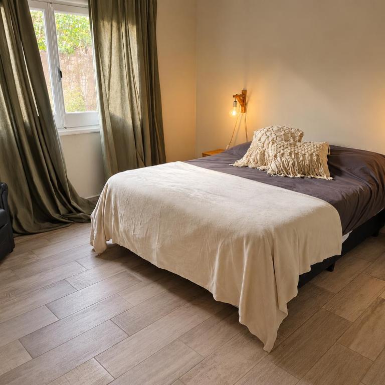 Lisboa - Apartamento de 2 dormitorios - 2