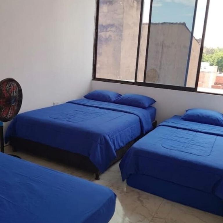 House in Carmen de Apicalá with pool access! - Three-Bedroom House - 6