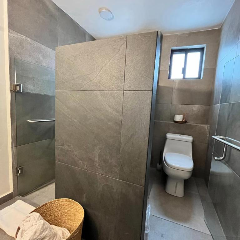 LAS ALAMEDAS Departamentos céntricos con estacionamiento privado - Deluxe Studio mit Kingsize-Bett - 13