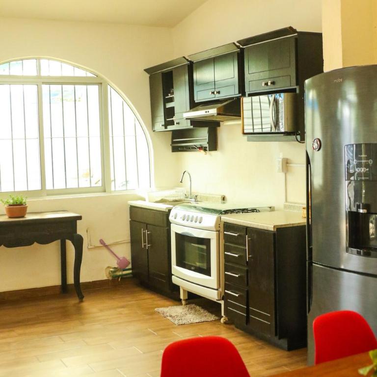Casa amplia de 4 recámaras en Bacocho - Two-Bedroom Apartment - 15