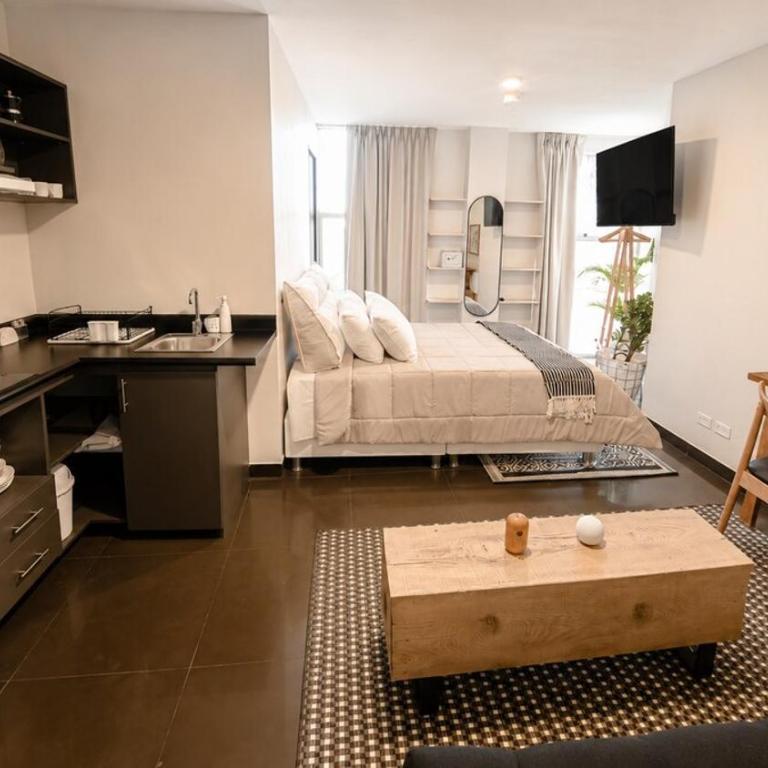 Barranco Studio with Workspace and Fast WiFi - One-Bedroom Apartment - 2