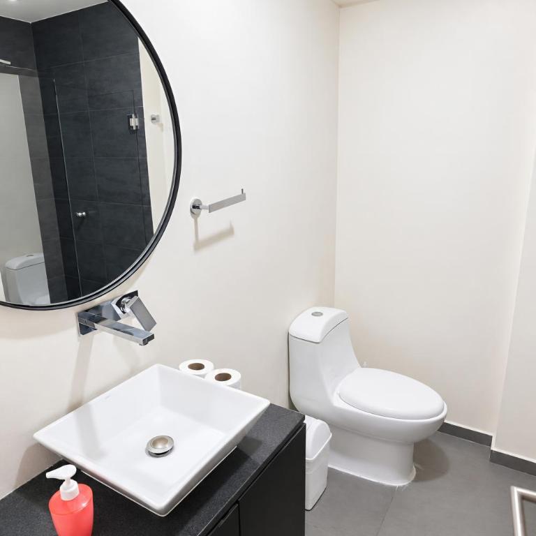 Terraza privada al skyline y 2 cajones, Americana - Two-Bedroom Apartment - 22