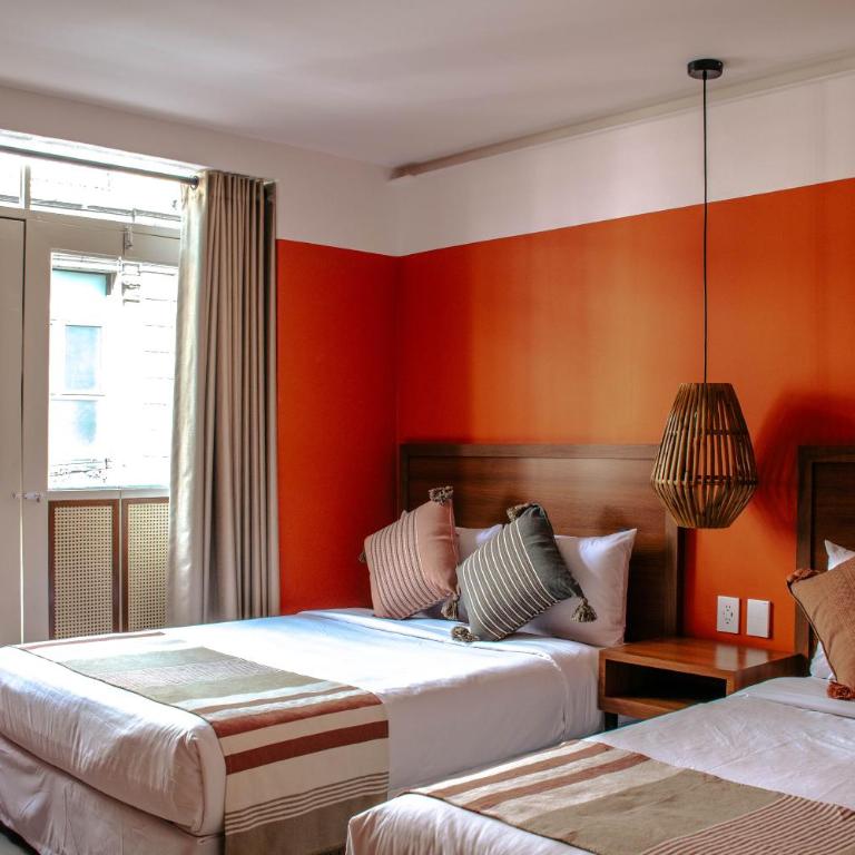 Toto Hotel - Habitación Doble con balcón - 2 camas - 10