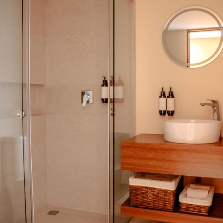 Toto Hotel - Habitación Doble con balcón - 2 camas - 7