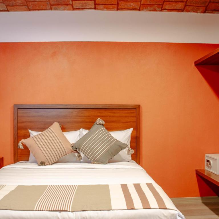 Toto Hotel - Habitación Doble Grande - 5