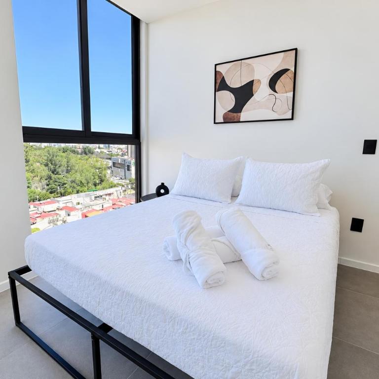 Loft en piso 12 con alberca y rooftop, Andares - One-Bedroom Apartment - 36