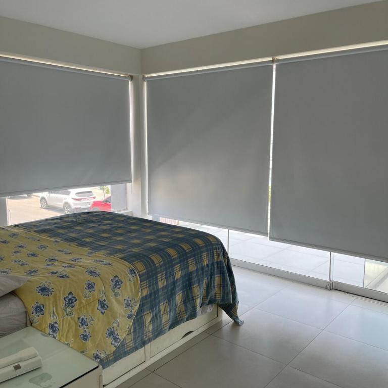 Ocean View Apartment in San Bartolo - Three-Bedroom Apartment - 3