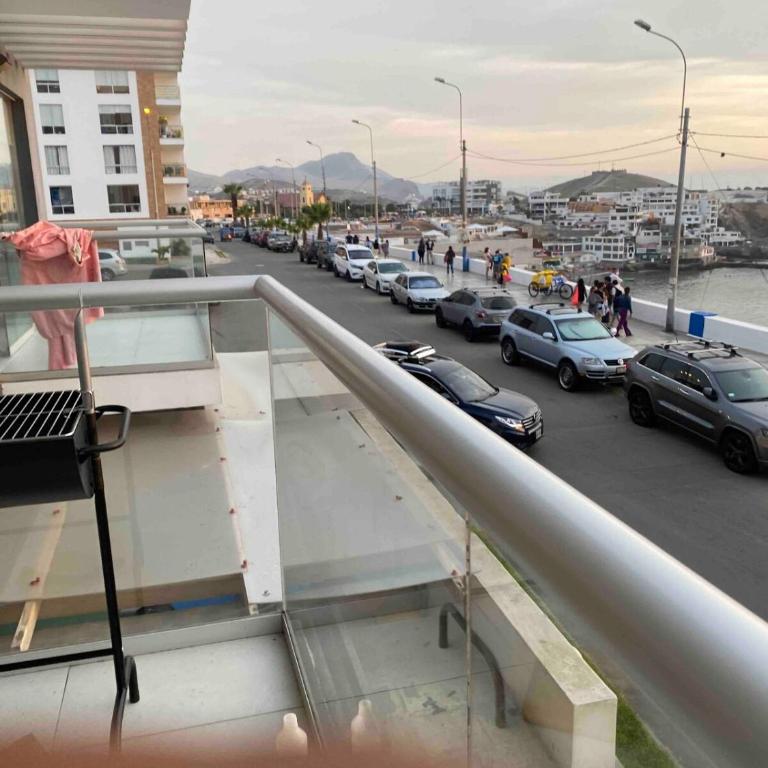 Ocean View Apartment in San Bartolo - Three-Bedroom Apartment - 11