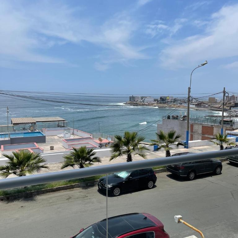 Ocean View Apartment in San Bartolo - Three-Bedroom Apartment - 18