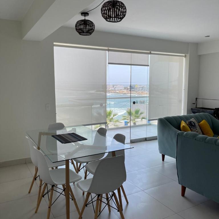 Ocean View Apartment in San Bartolo - Three-Bedroom Apartment - 20