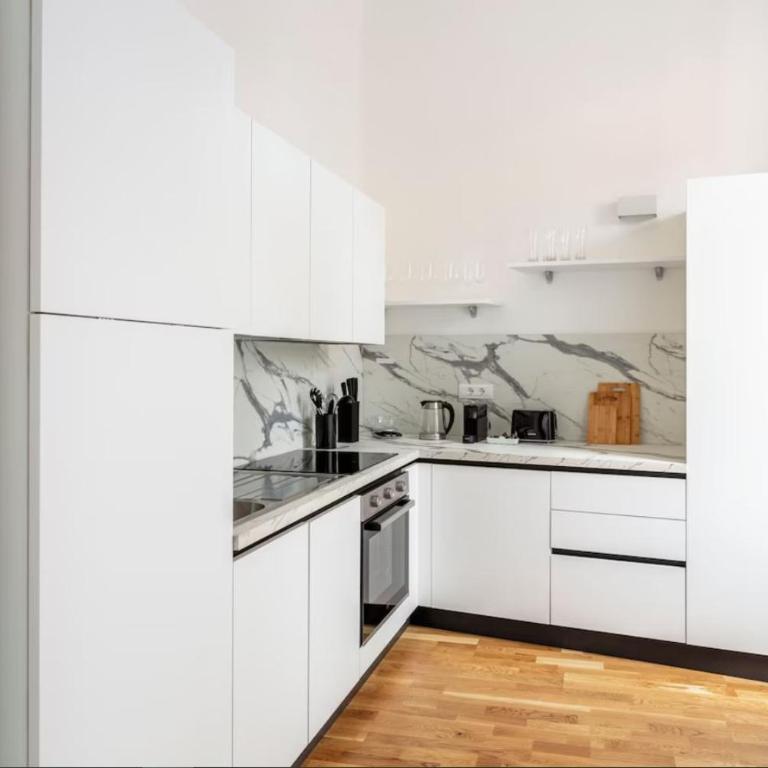 Roma Heritage Apartment - Appartamento con 3 Camere da Letto - 20