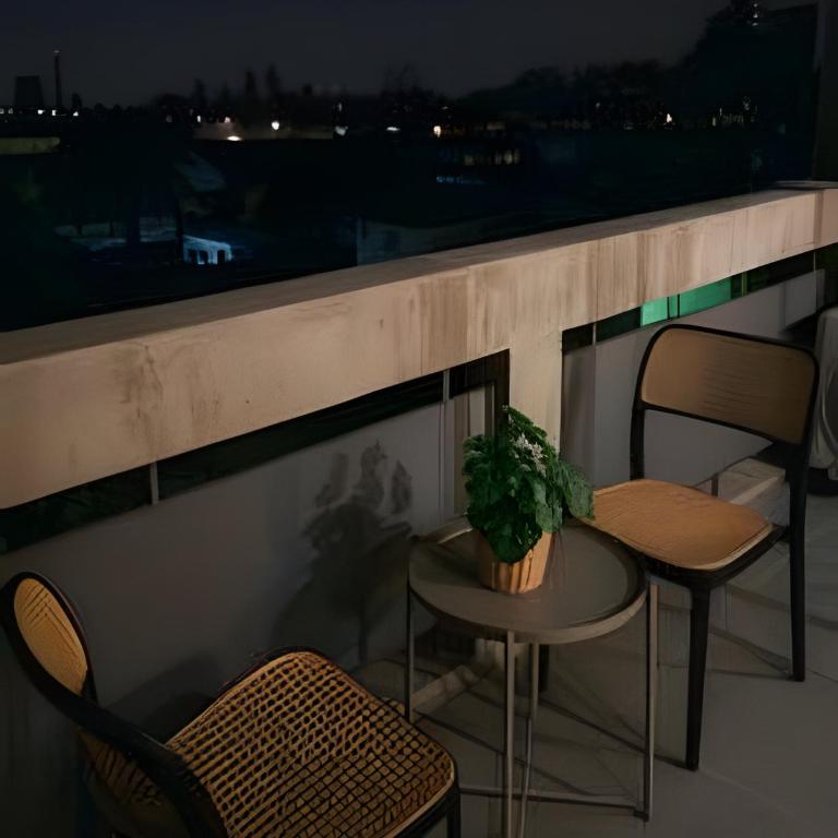 Edificio Wood 131 - Apartamento con balcón - 54