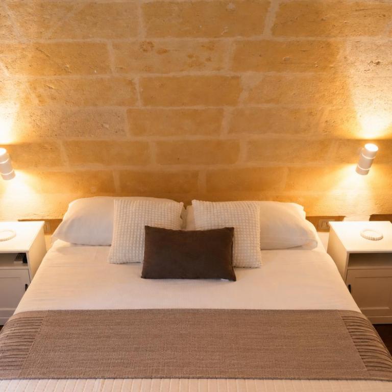Eterna - Boutique Rooms - Camera Deluxe - 9