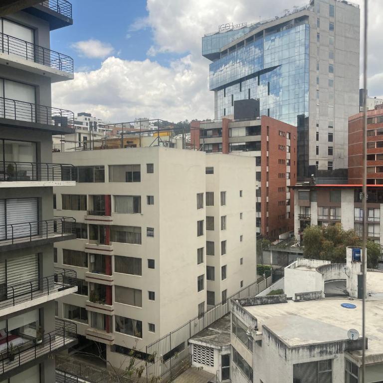 Suites Edificio Akros - Habitación Doble con baño privado - 4