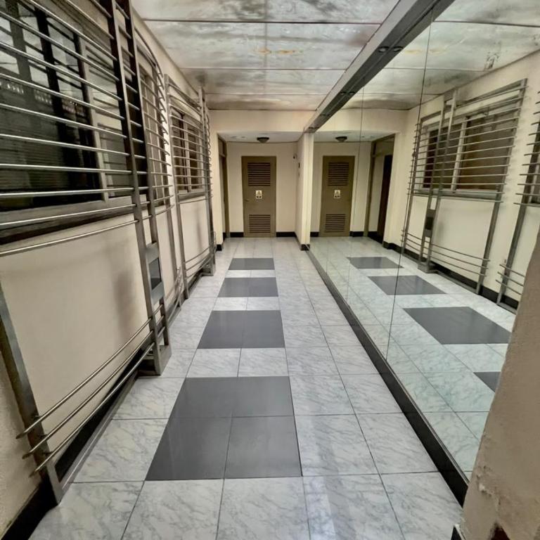 Moderno departamento a pasos de la Peatonal de Mendoza - Two-Bedroom Apartment - 11