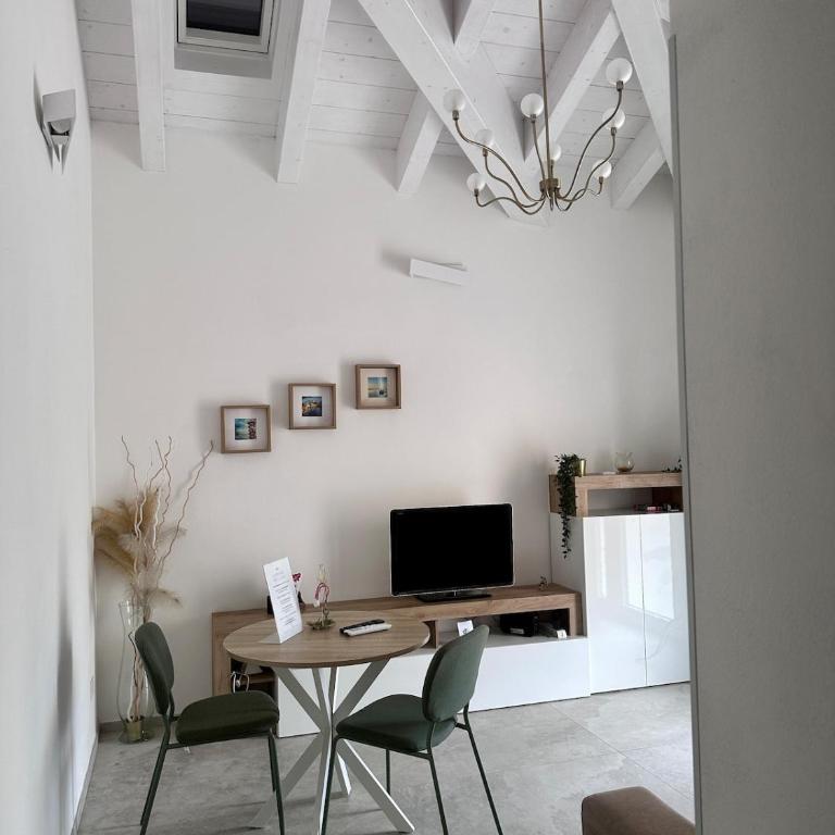 Casa Albertina - Two-Bedroom Apartment - 15