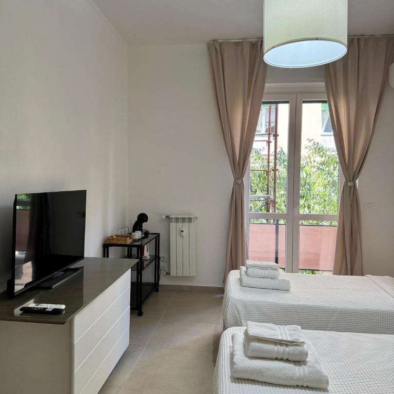 Jonilda's Rooms - Camera Doppia con Letti Singoli - 7