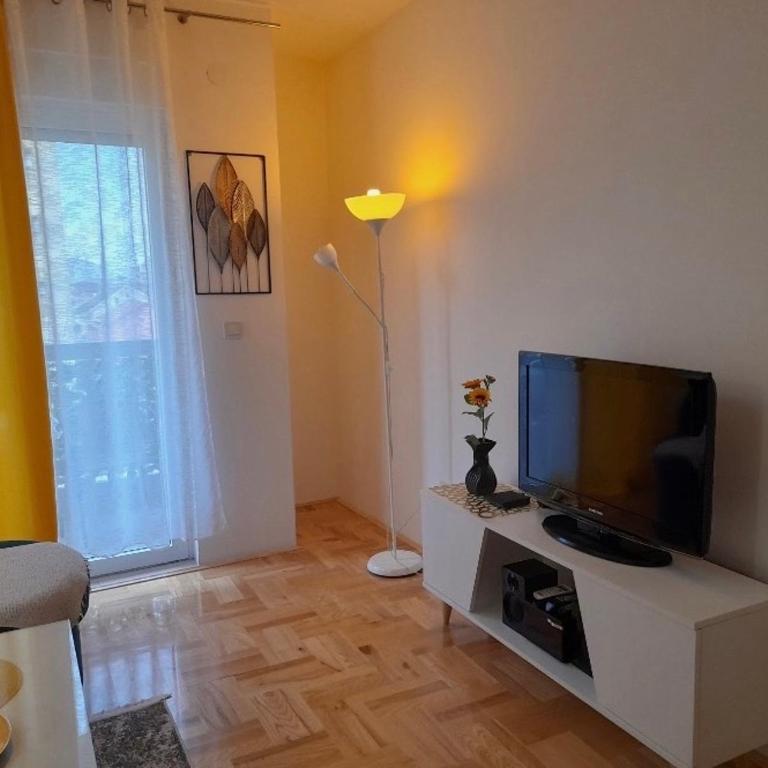 Apartman Makao Stari Aerodrom - Apartment mit 1 Schlafzimmer - 2