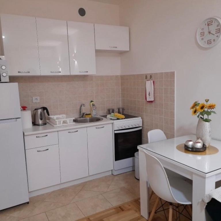 Apartman Makao Stari Aerodrom - Apartment mit 1 Schlafzimmer - 3