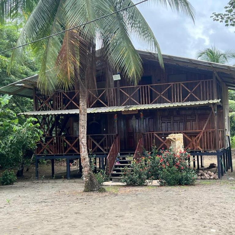 Casa Coral - Three-Bedroom House - 2