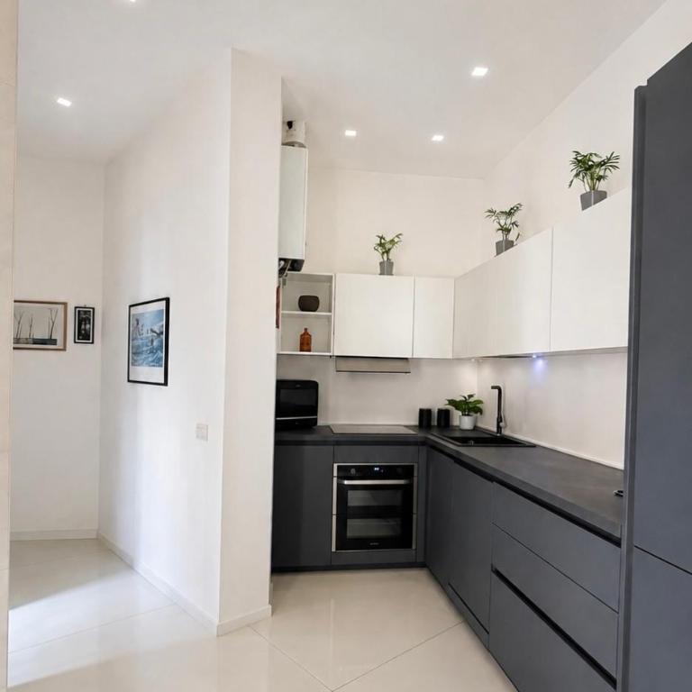Lemila Isola Milano, Tranquillità, posizione top in quartiere vivace - Appartamento con 2 Camere da Letto e Balcone - 3