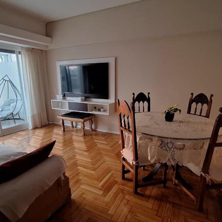 Exclusivo Semipiso con Balcón Techado y Gran Vista a metros del Hospital Italiano - One-Bedroom Apartment - 36