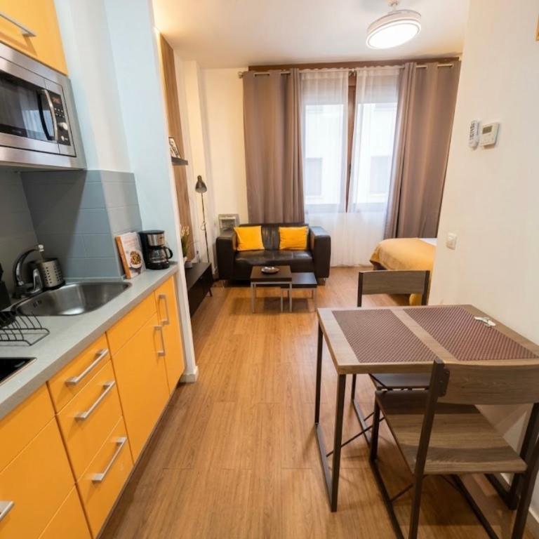 Precioso estudio con parking - Apartamento de 1 dormitorio - 4