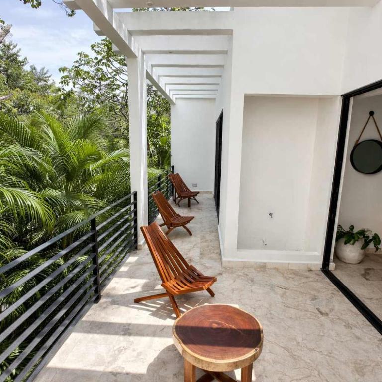 Stunning 4BR Villa with Private Pool La Veleta Retreat - Villa con piscina privada - 25