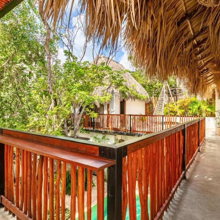 7BR Dream Villa Pool Jacuzzi and Stylish Patio - Villa - 19
