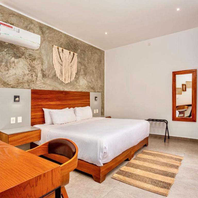 7BR Dream Villa Pool Jacuzzi and Stylish Patio - Villa - 35