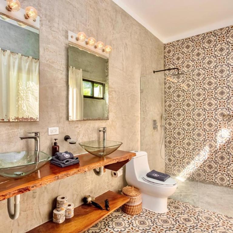 7BR Dream Villa Pool Jacuzzi and Stylish Patio - Villa - 30