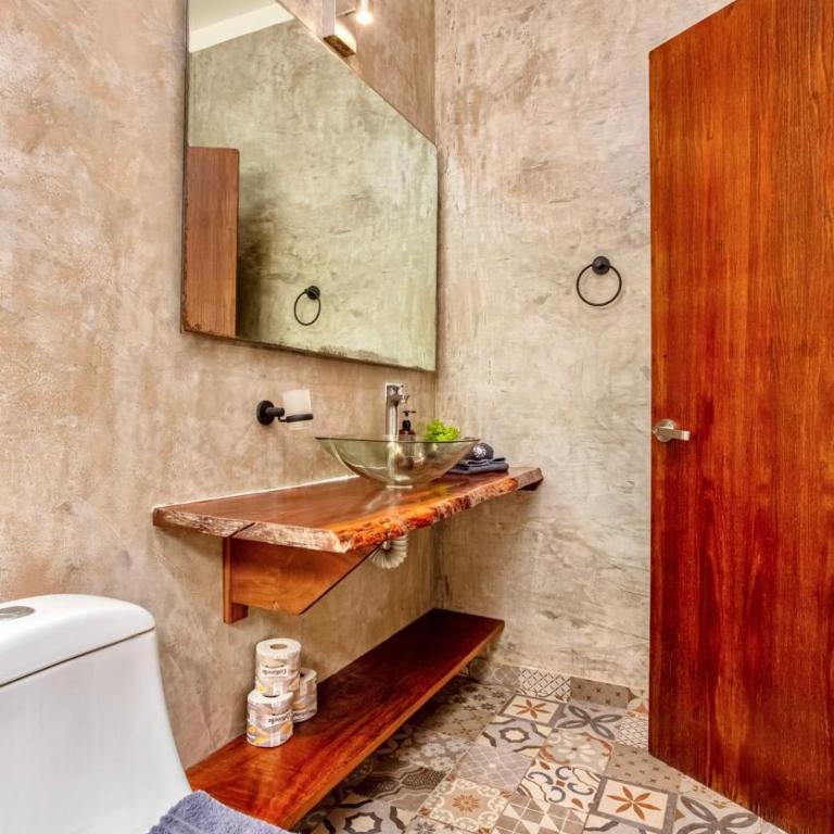 7BR Dream Villa Pool Jacuzzi and Stylish Patio - Villa - 44