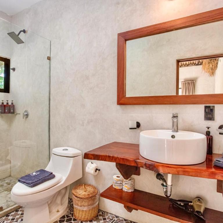 7BR Dream Villa Pool Jacuzzi and Stylish Patio - Villa - 69
