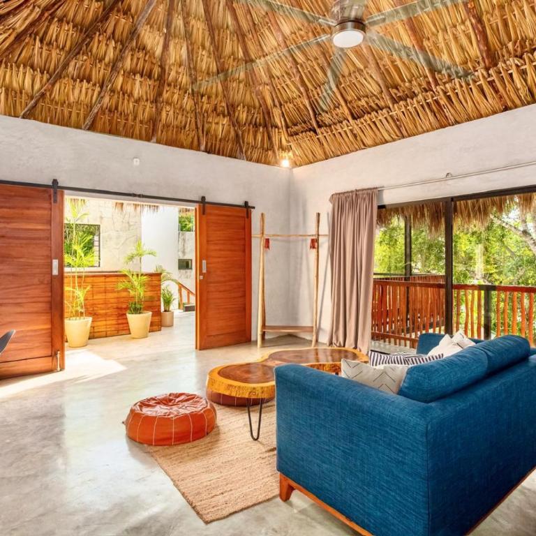 7BR Dream Villa Pool Jacuzzi and Stylish Patio - Villa - 79