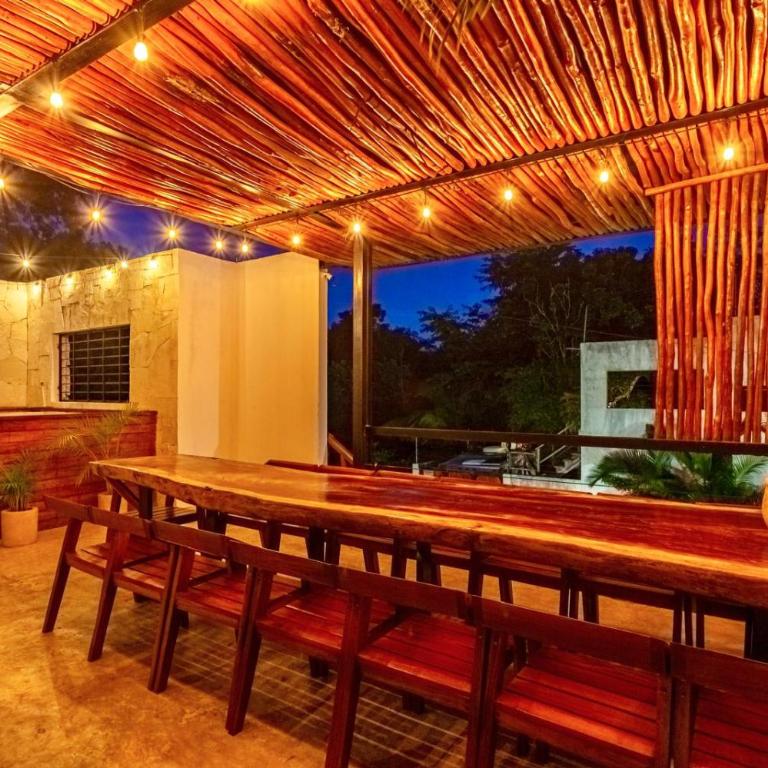7BR Dream Villa Pool Jacuzzi and Stylish Patio - Villa - 82