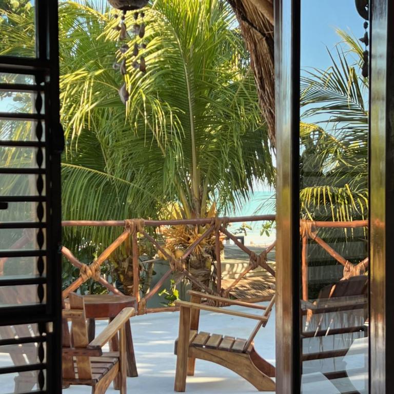 Palapas del Sol - Casa de 3 dormitorios - 1